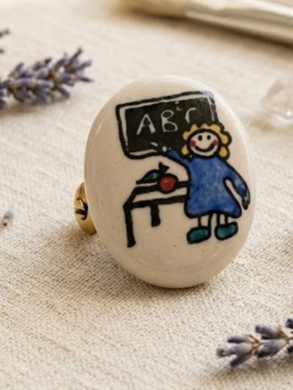 Vintage Ceramic Teacher ABC Apple Classroom Oval Tack Pin Brooch